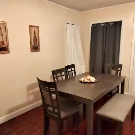 3 Bed 2 Bath House, Quiet & Downtown Smart Tvs In All Rooms, Whole House To Yourself Havelock Exterior photo